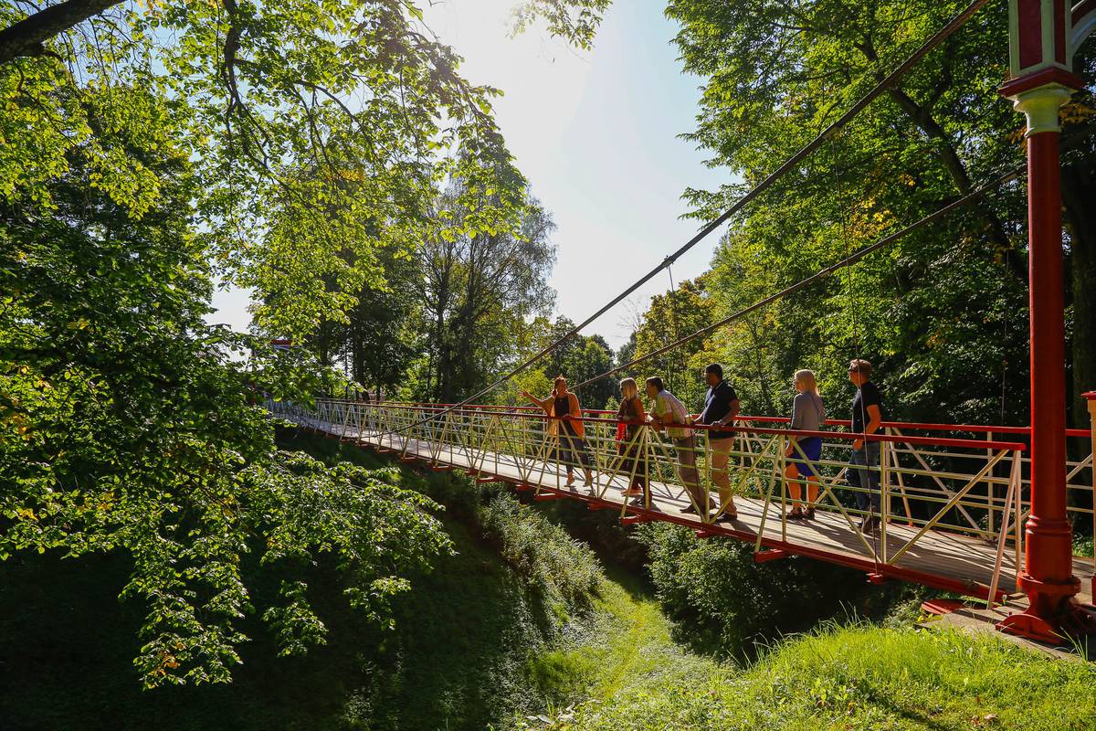 Tallinn → Riga Sightseeing Tour Bus